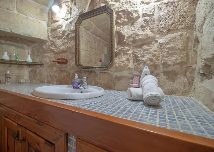 Charming Traditional * Żejtun