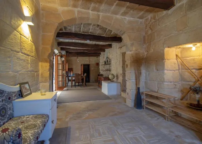 Case de vacanță Charming Traditional